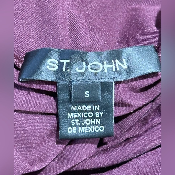 St. John Collection Fine‎ Jersey Long-Sleeve Turtleneck Bordeaux S - Picture 5 of 5